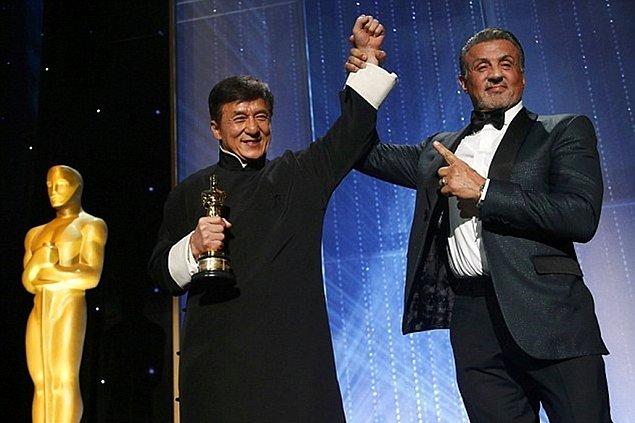 19. Jackie Chan ve Sylvester Stallone, "Ex-Baghdad" isimli aksiyon filminde bir araya gelecekler.