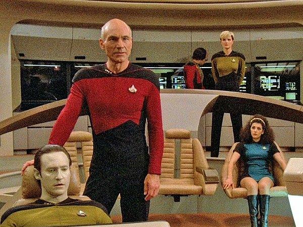 6. Jeff Bezos bir "Star Trek" hayranıydı.