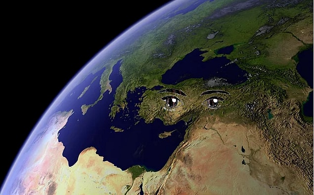 Bir gün sizler gideceksiniz, yeni insanlarla muhatap olacağım ve böyle sürüp gidecek bu.