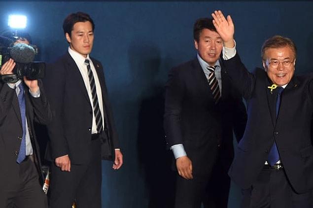 South Korean President Moon Jae-in settled in the parliment on the 10th of May. Unlike their previous leaders, the public has already liked Moon Jae-in.