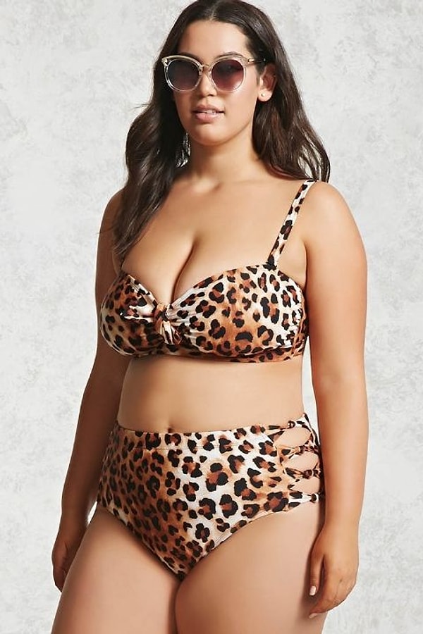 11. Всеми столько активно критикуемый леопардовый принт тоже может смотреться выигрышно!