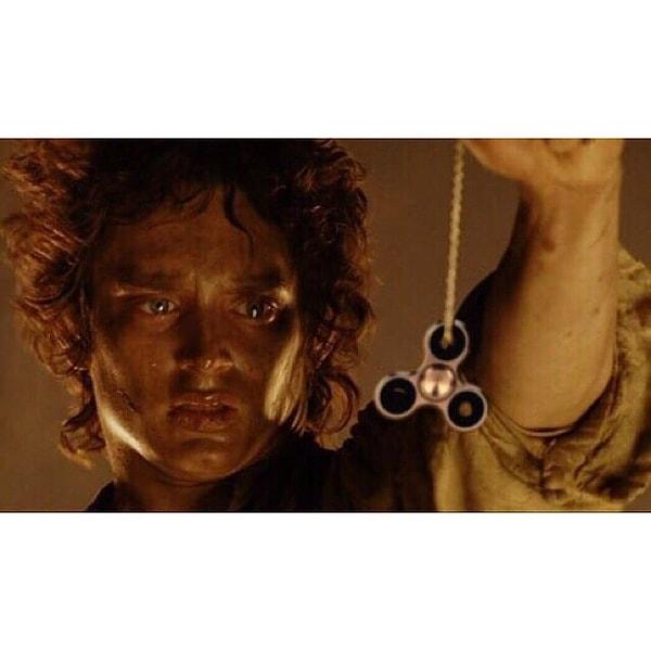 10. At onu Frodo