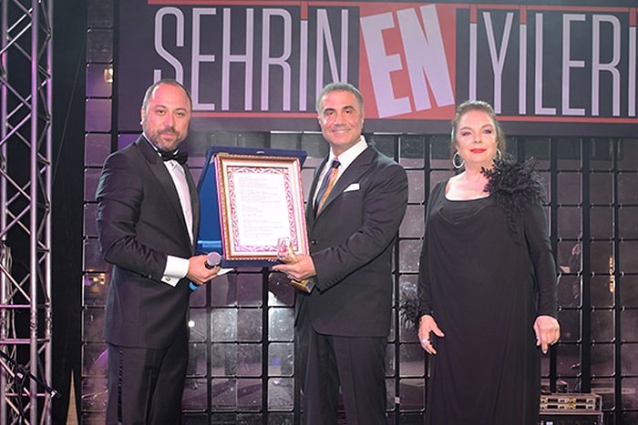 Sedat Peker'e 'En Hayırsever İş Adamı' Ödülü Veren Milliyet Gazetesi Sosyal Medyanın Gündeminde