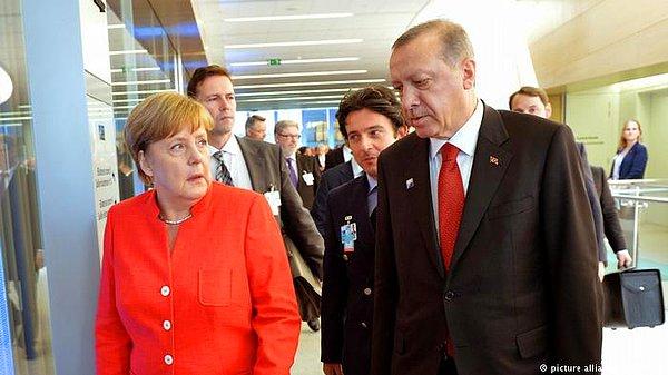 Erdoğan ve Merkel bir araya geldi: Ana gündem İncirlik