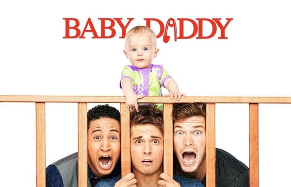 5. Levent, "Kafa boşaltmak için ideal 20 dakikalık komedi dizisi" diye tanımladığı "Baby Daddy"yi tavsiye ediyor.