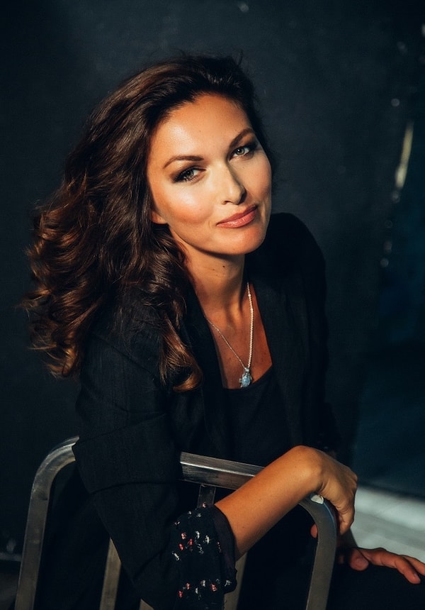 2. Юлия Такшина (Виктория Клочкова, сериал "Не родись красивой)