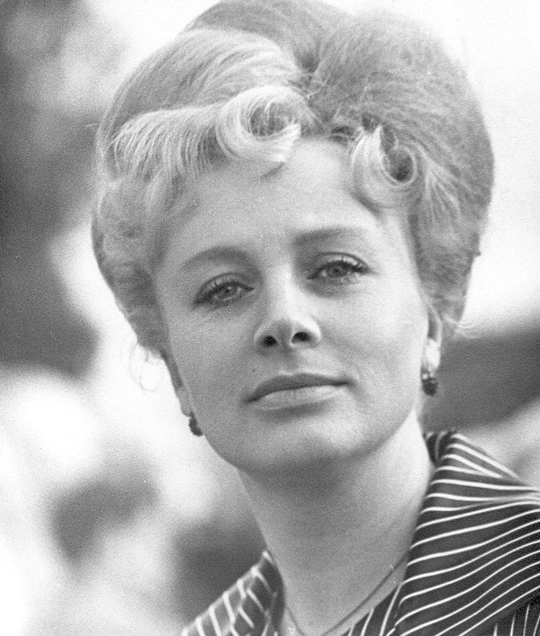 7. Николай Рыбников (Илья) очень хотел, чтобы Анфису сыграла его жена.