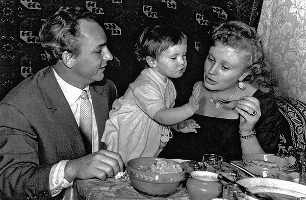 7. Артист прекрасно умел готовить.