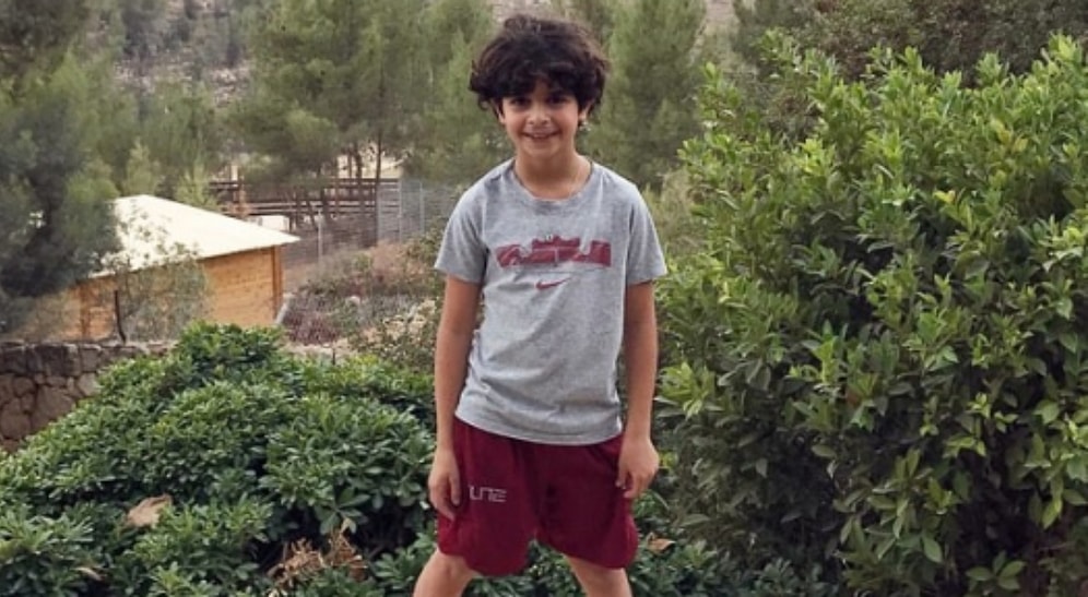 Невероятная скорость: 9-летний мальчик героически спас брата