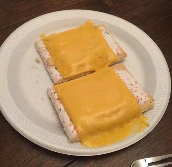 6. Вот вам и расплавленный сыр: