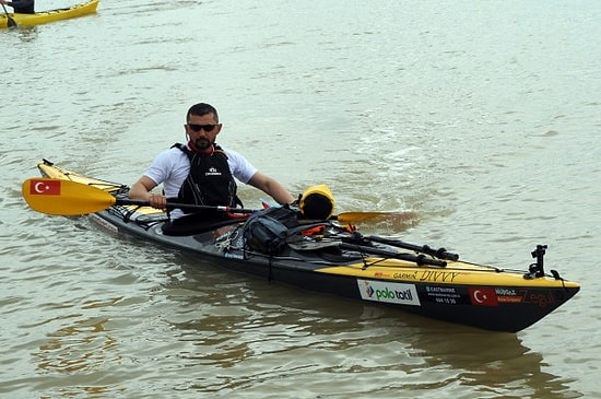 Sigara ve Uyuşturucuya Karşı Farkındalık İçin Kanosuyla Karadeniz'e Açılan Adam