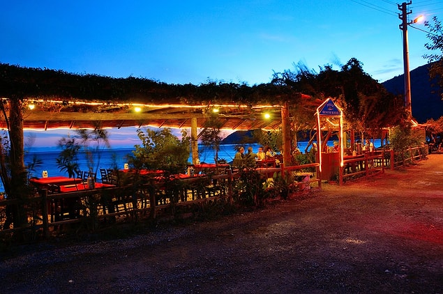 6. Poyraz Restoran