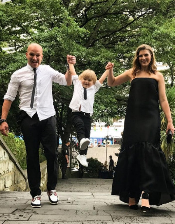 6. Марьяна Спивак с мужем Антоном и сыном Георгием