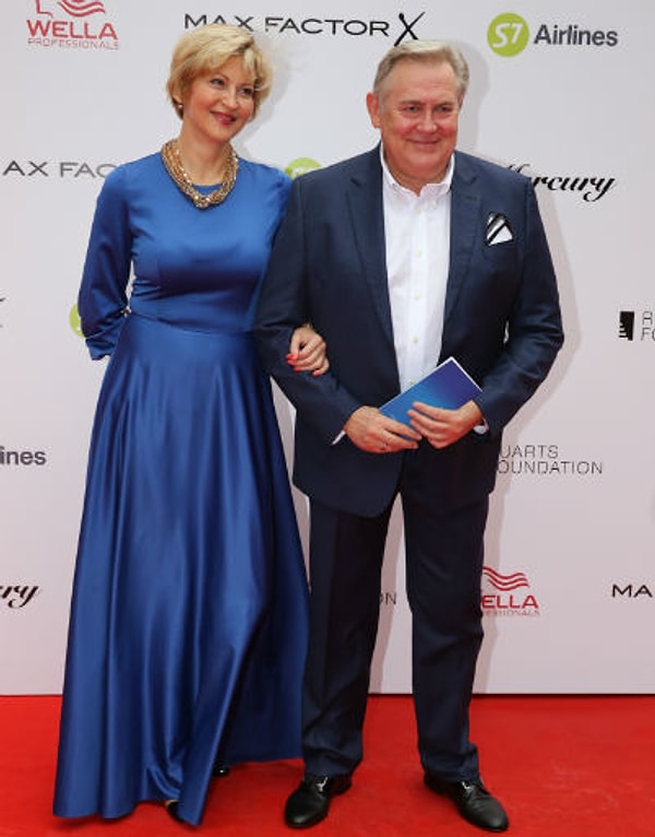 25. Юрий Стоянов с женой