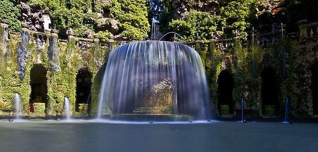 20. Oval Çeşmesi Villa D’este (Oval Fountain In Villa D’este), İtalya