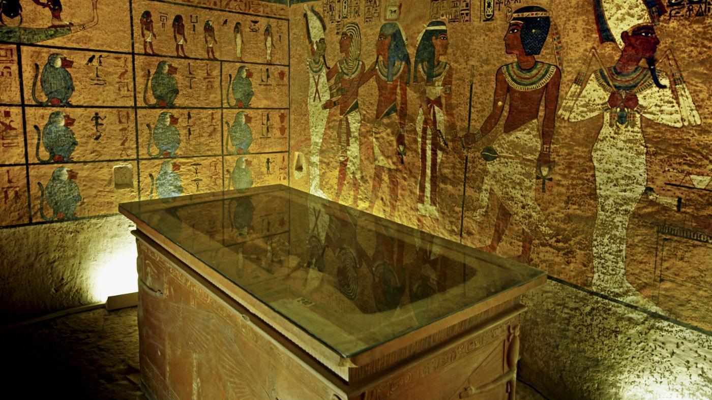 Где на карте расположена гробница фараона тутанхамона