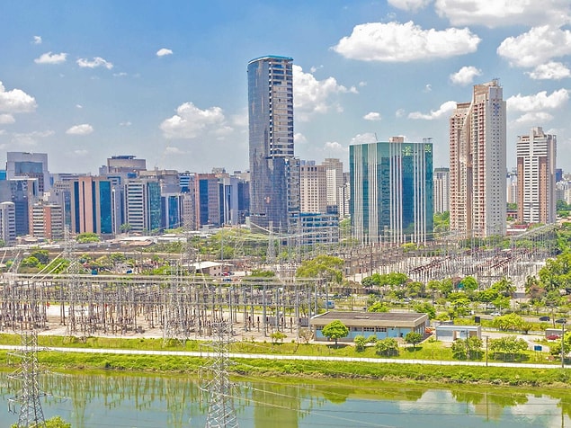 11. São Paulo 6,391 bina 1,523 kilometrekare.