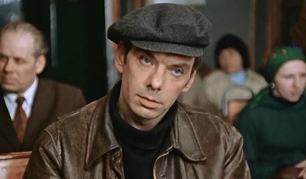 6. После съемок сцены драки в «Москва слезам не верит» Баталов попал в больницу.