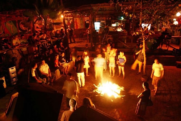 Olympos'ta gece hayatı