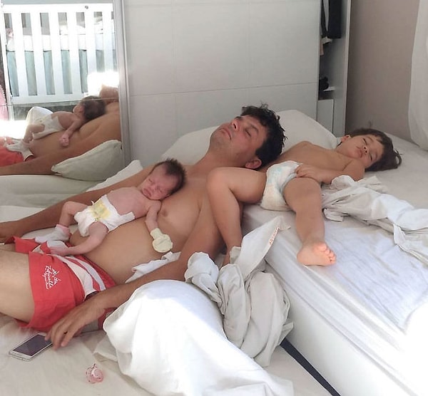 4. Если кто-то упал от усталости и спит, то не стоит его судить, ведь сон — наше все