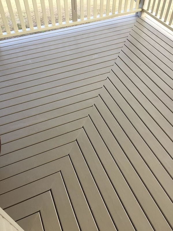 12. "Эта веранда выводит меня из себя"