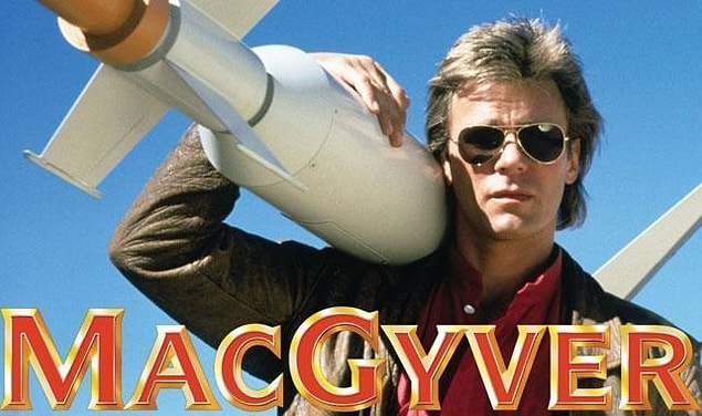 24. MacGyver (1985–1992) | IMDb 7.7