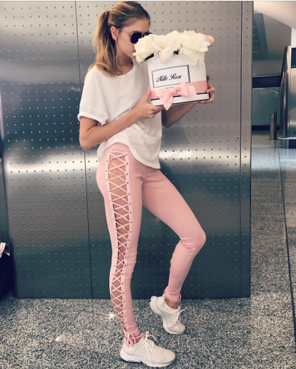 2. Елена Перминова - 3 детей