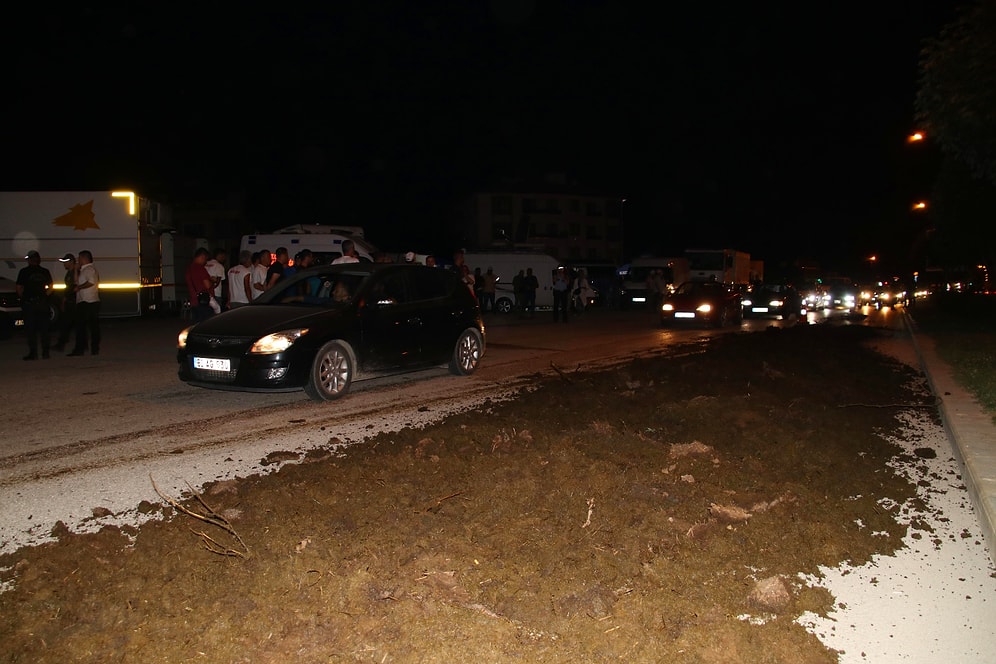 Kılıçdaroğlu'nun Kamp Yapacağı Alanın Önüne Gübre Döken Kamyon Sürücüsüne 3 Bin TL Para Cezası