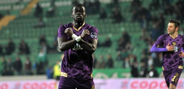 2. Badou N'diaye 🔥 Osmanlıspor ➡️ West Ham United