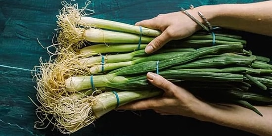 Как превратить гарнир в основное блюдо? Рецепты с зеленым луком