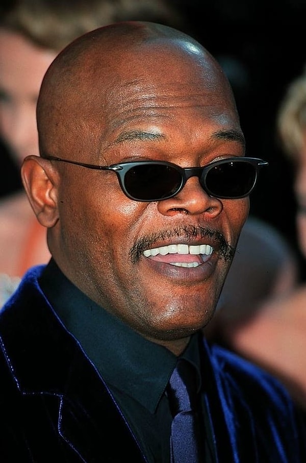 11. Расселл Кроу, Сэмюэл Л. Джексон и легендарный Шон Коннери отказались от роли Морфеуса в "Матрице"