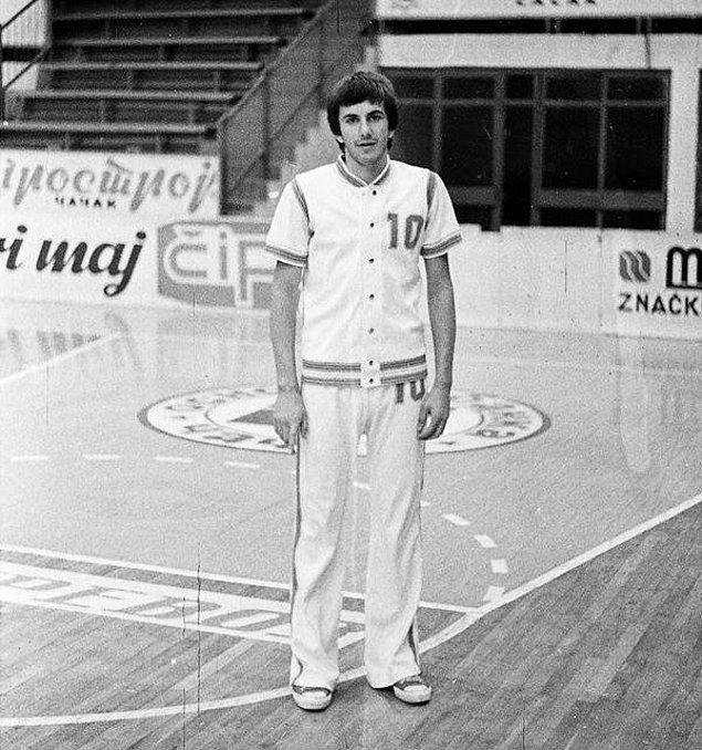 1984 yazında 24 yaşındayken KK Partizan takımına transfer oldu.