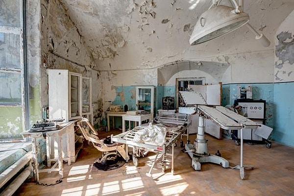 8. Таллинская батарейная тюрьма (Patarei Tallinn Prison).