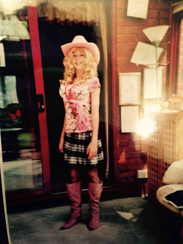 11. Вечеринка, где мальчики должны были прийти в женской одежде и наоборот...