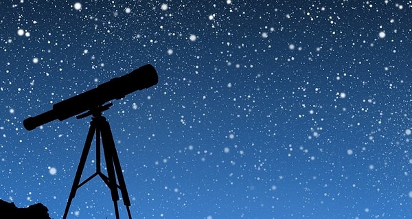 24. Что такое световой год?