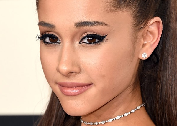 Короткие брови: