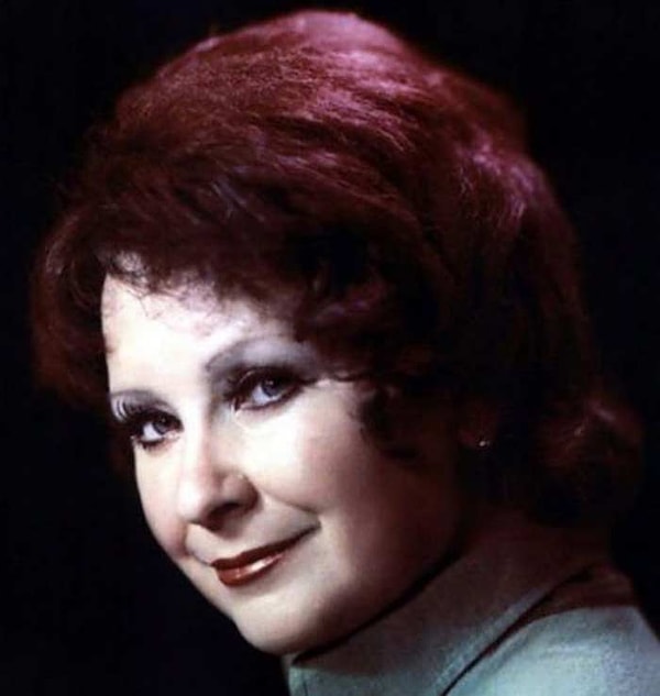 8. В 1980-е годы Миансарова вошла в 4-ку самых популярных певцов за последние 25 лет по версии польского журнала «Панорама».