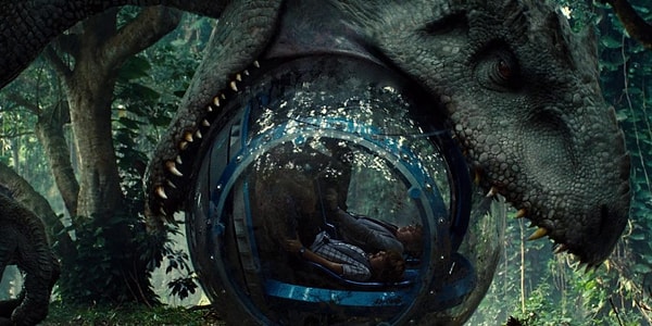 7. Мир Юрского периода, 2015 год