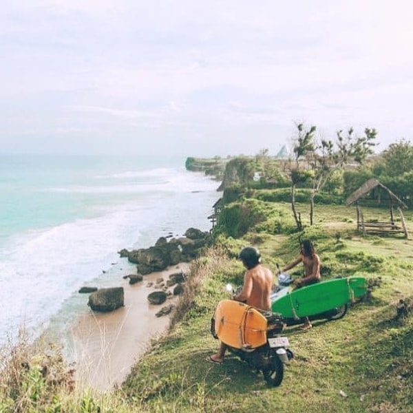 3. Занимайтесь спортом дома, а не тратьте деньги на тренажёрку в течение 8 месяцев, и вуаля - вы на Бали!