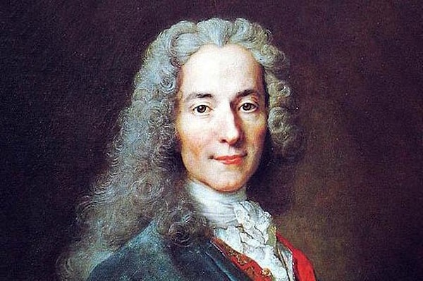 6. Один из величайших французских философов-просветителей XVIII века Вольтер обожал кофе