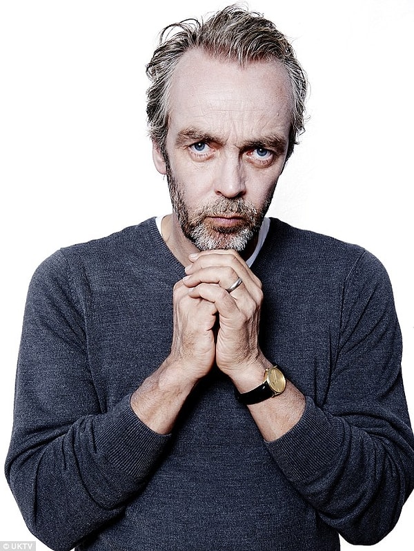 4. Джон Ханна - Джонатан Карнахан