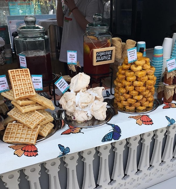 Подробнее узнать о фестивале и посмотреть его расписание вы можете на официальном сайте города Москвы 👇