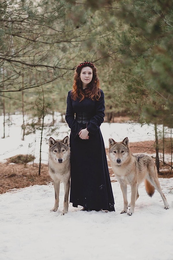 8. Впрочем, Ольга Баранцева снимает людей не только с медведем Степаном.