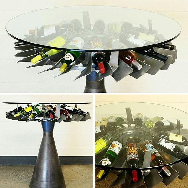 12. Jet motoru parçalarından yapılmış şarap masası
