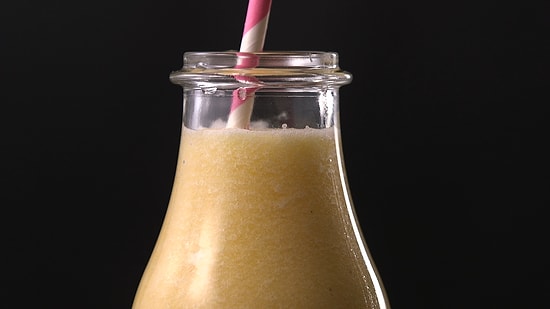 Эти 4 рецепта смузи сделают ваше лето еще ярче и вкуснее, подключайтесь!