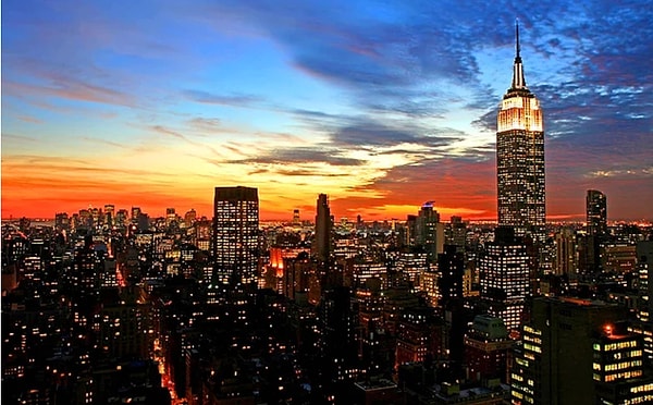 Начнем с вопроса на восприятие. Какой цвет с этой фотографии первым бросается вам в глаза?