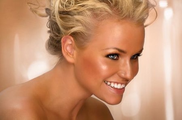 1. Слишком темная тональная основа