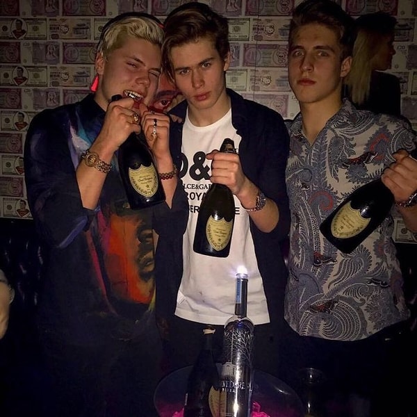 22. МНОГО АЛКОГОЛЯ!