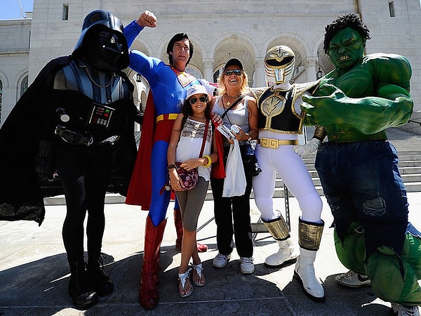 5. С кем вы себя идентифицируете на этом снимке?