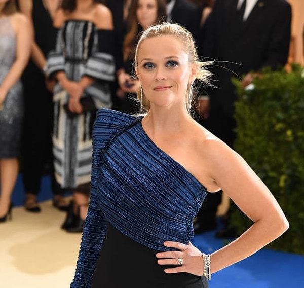 2. Риз Уизерспун должна была озвучивать Мериду в "Храбрая сердцем", но у нее совсем не выходил шотландский акцент